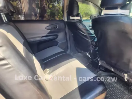 Picture of Toyota wish new shape