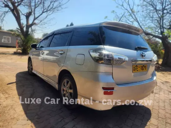 Picture of Toyota wish new shape