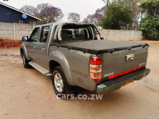 Picture of Twincabs, SUVs, Saloons for hire
