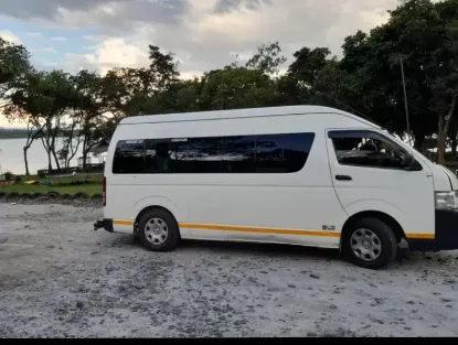 Picture of Toyota quantum for hire.