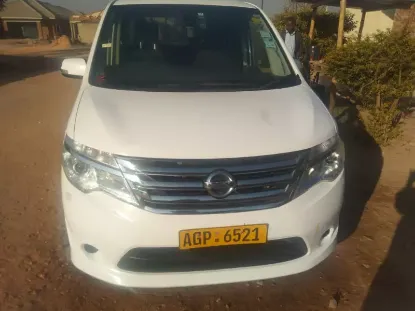 Picture of 8 Seater for hire