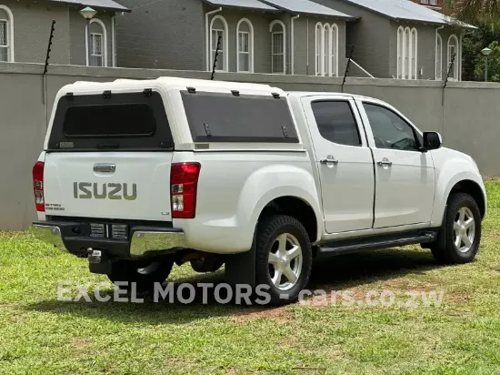 Picture of Isuzu KB300 2015