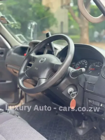 Picture of Nissan Caravan 2008