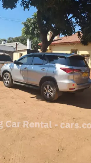 Picture of Toyota Fortuner GD6