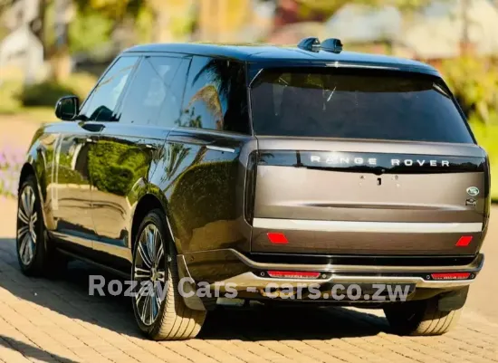 Picture of Range rover Vogue autobiography D350 2024