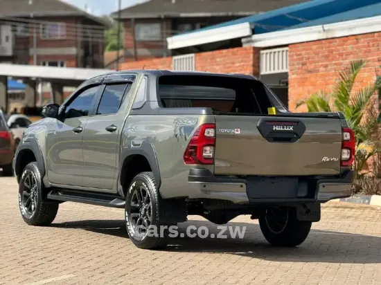 Picture of Toyota Hilux 2025