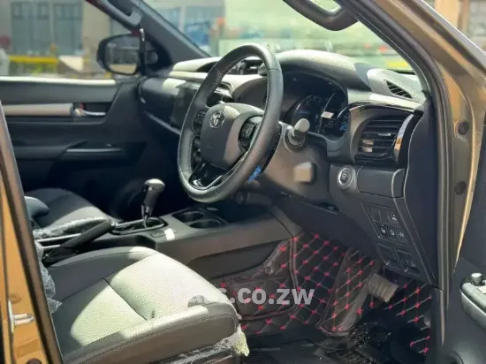Picture of Toyota Hilux 2025