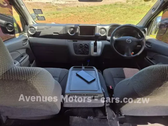 Picture of Nissan NV350 2016