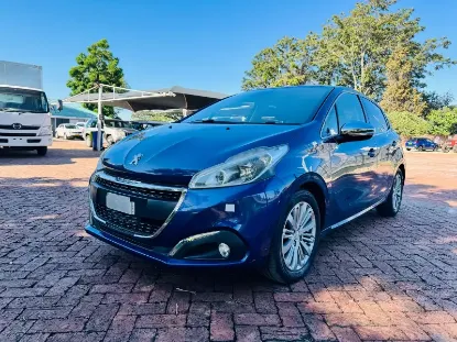 Picture of Peugeot 208 2016