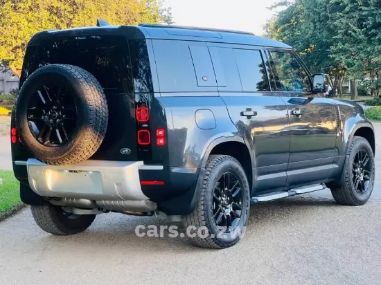 Picture of Land Rover Defender 2022
