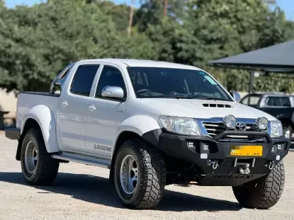 Picture of Toyota Hilux 2015