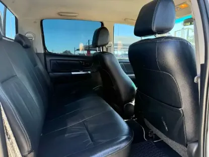 Picture of Toyota Hilux 2015
