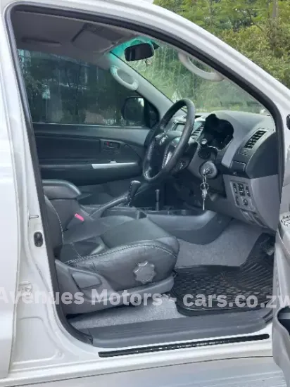 Picture of Toyota Hilux 2014