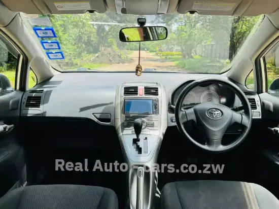 Picture of Toyota Auris 2008