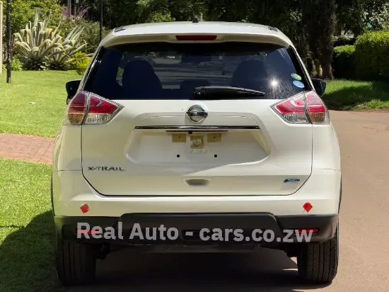 Picture of Nissan X-Trail 2015