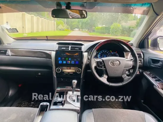 Picture of Toyota Camry 2013