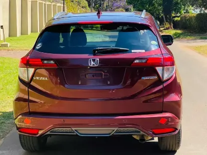 Picture of Honda Vezel 2016