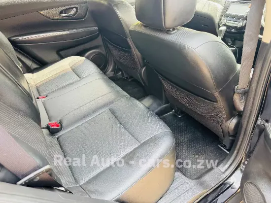 Picture of Nissan X-Trail 2015