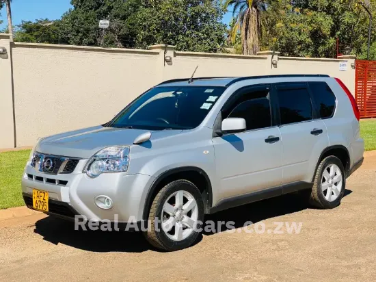 Picture of Nissan X-Trail 2013