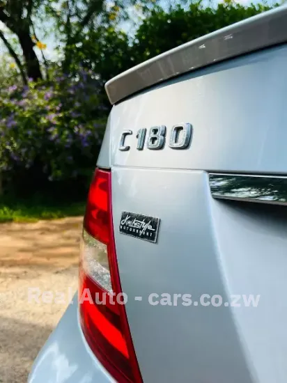 Picture of Mercedes Benz C-Class 2014