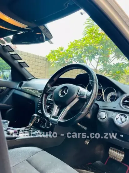 Picture of Mercedes Benz C-Class 2014