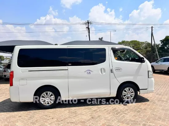 Picture of Nissan NV350 2013