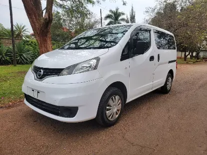 Picture of Nissan NV200 2013