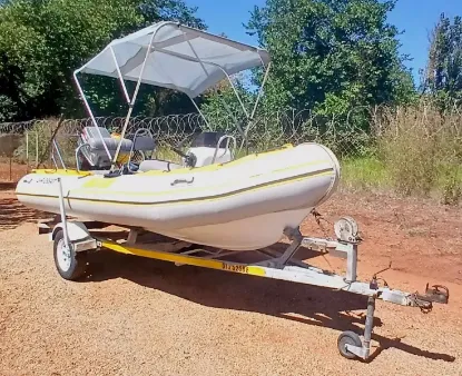 Picture of Gemini 470 Waverider Semi Rigid with Mercury 60 Bigfoot Motor - 2016 Gemini Semi Rigid 2016