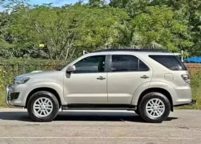 Picture of Toyota Fortuner For Hire