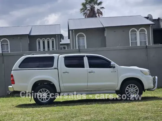 Picture of Toyota Hilux 2014