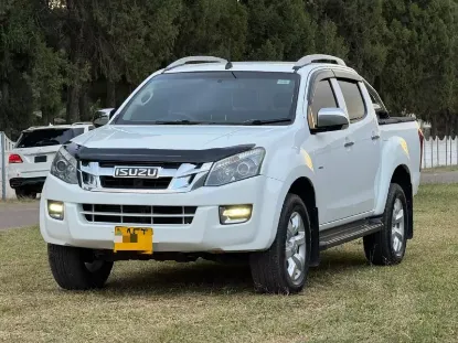 Picture of Isuzu KB300 2017