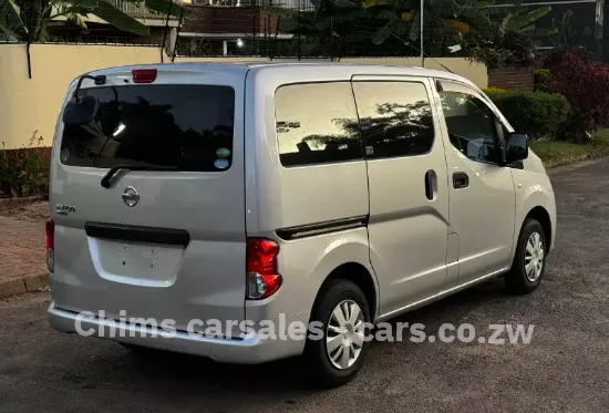 Picture of Toyota Verso 2015