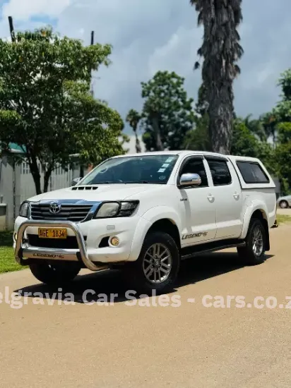 Picture of Toyota Hilux 2013