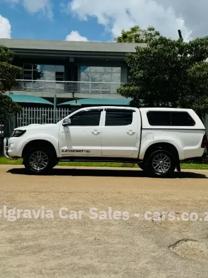 Picture of Toyota Hilux 2013