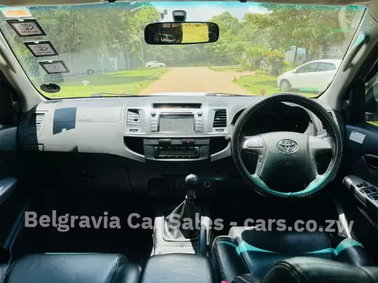Picture of Toyota Hilux 2013