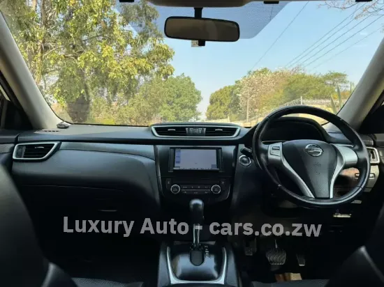 Picture of Nissan X-Trail 2015