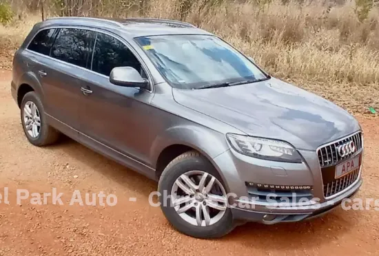 Picture of Audi Q7 2010