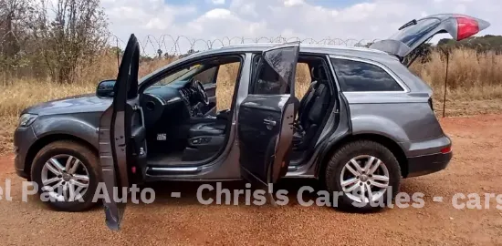 Picture of Audi Q7 2010