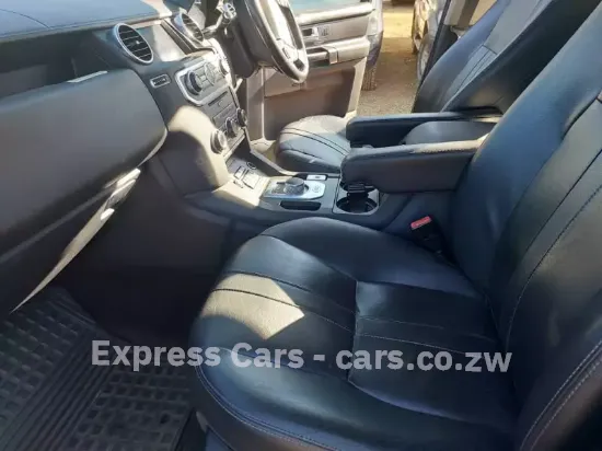 Picture of Land Rover Discovery 2014