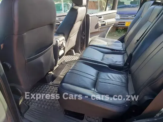 Picture of Land Rover Discovery 2014