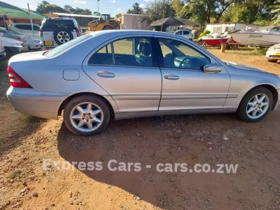 Picture of Mercedes Benz C-Class 2002
