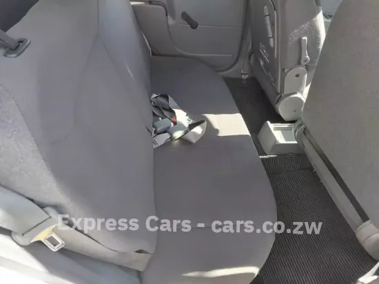 Picture of Nissan AD Van 2016