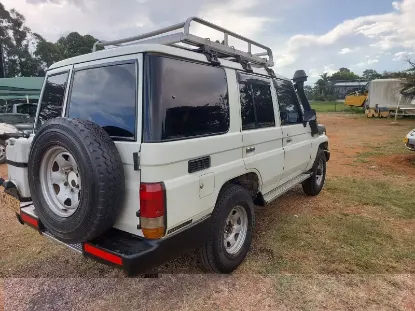 Picture of Toyota Land Cruiser 1998