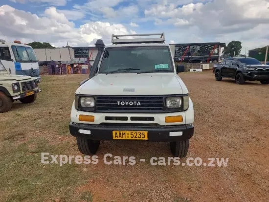 Picture of Toyota Land Cruiser 1998