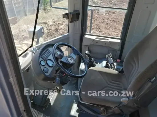 Picture of XCMG LW900K Front-end Loader 2014