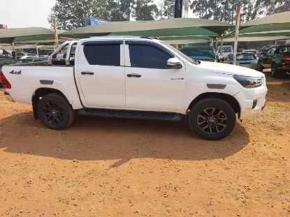 Picture of Toyota Hilux 2018