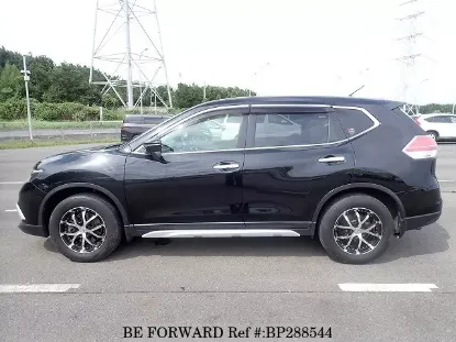 Picture of Car Rental/Car Hire: Nissan Xtrail 7 Seater