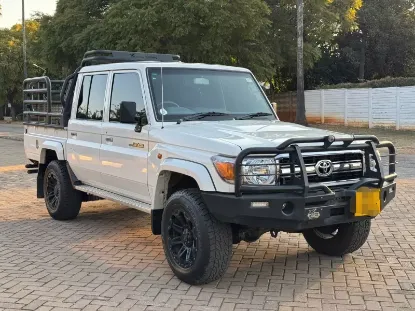 Picture of Toyota Land Cruiser 2021