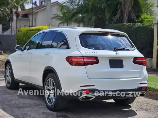 Picture of Mercedes Benz GLC 2017