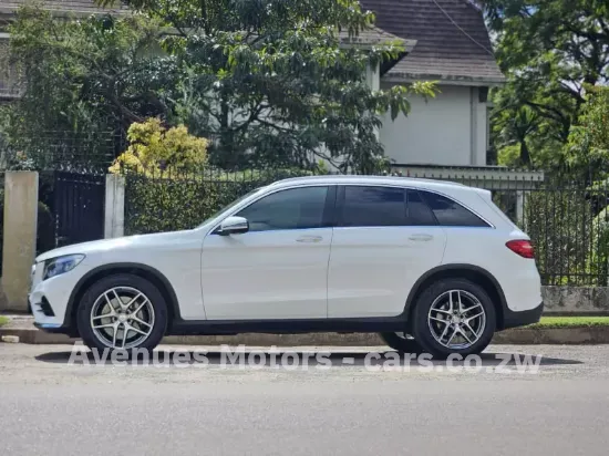 Picture of Mercedes Benz GLC 2017